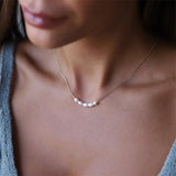 Collier Avec 5 Perle